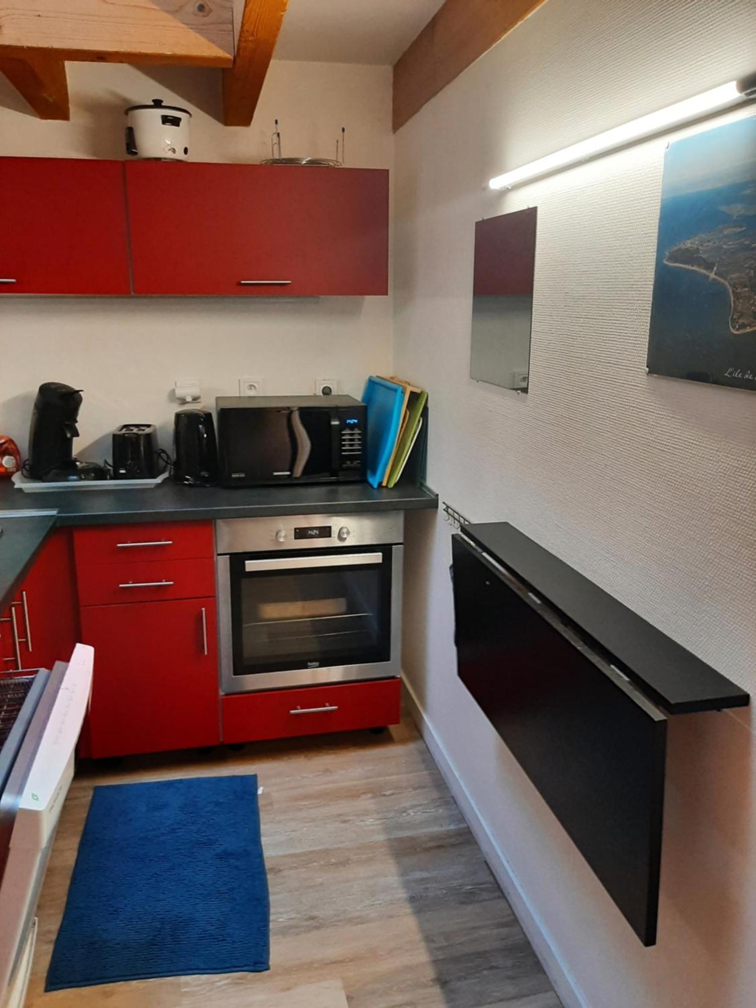 Duplex 1er étage 1 chambre ou studio rdc Centre Ville La Rochelle  Esterno foto