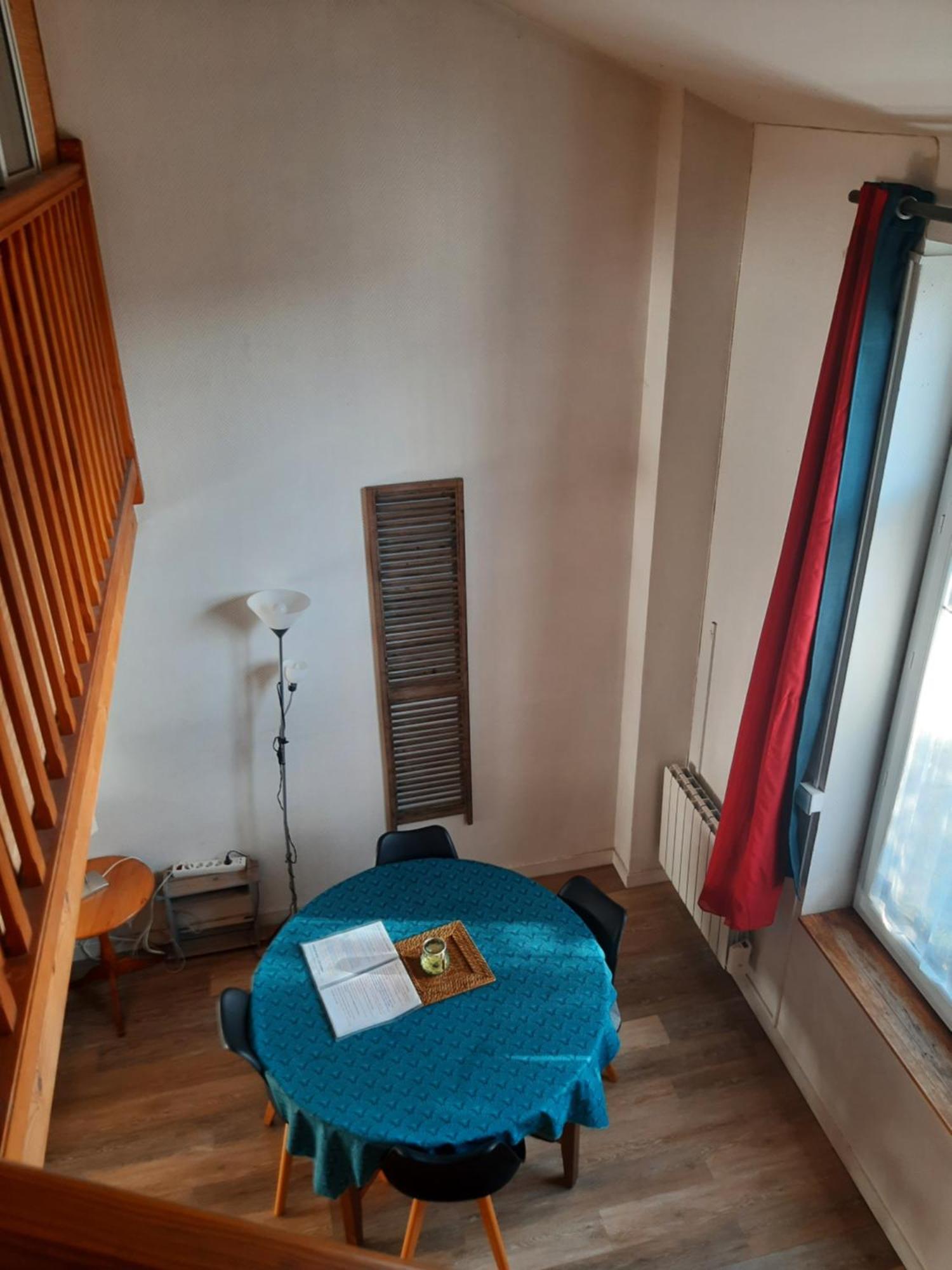 Duplex 1er étage 1 chambre ou studio rdc Centre Ville La Rochelle  Esterno foto